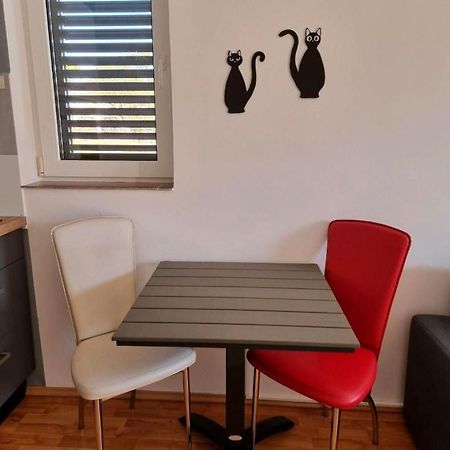 Frida Apartment Pula Exterior foto