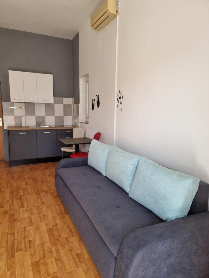 Frida Apartment Pula Exterior foto